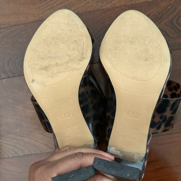 ZARA: ANIMAL PRINT VINYL HIGH HEELED MULES; LEOPARD; SIZE 7.5/EU 38 - Picture 8 of 11